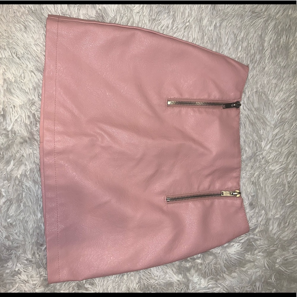 Leather skirt
